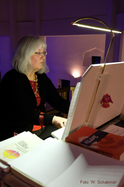 Christine Gampl an der Orgel