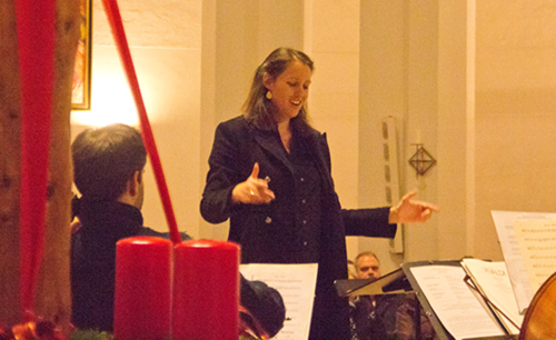 Maria Ebersberger dirigiert