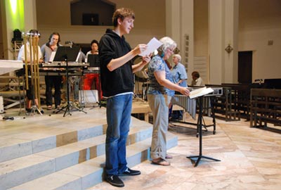 Text-Lesung zu Orffscher Musik