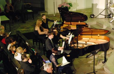 Piano Andrea Traber und Piano Herr Stork