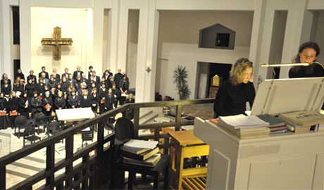 Daniela Niedhammer an der Jann-Orgel