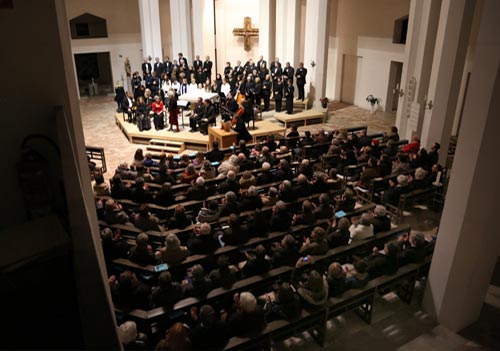 Kirchenraum von St. Peter Heimstetten